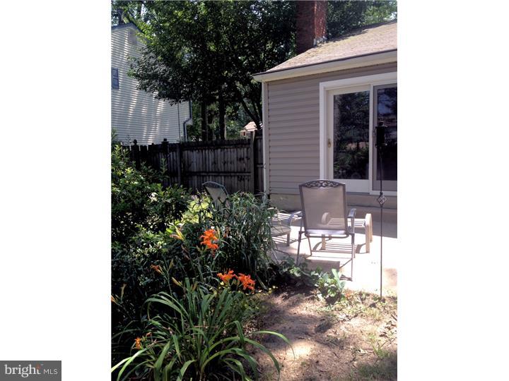 1732 Red Oak Road Williamstown, NJ 08094 - Photo 4 of 13 Patio
