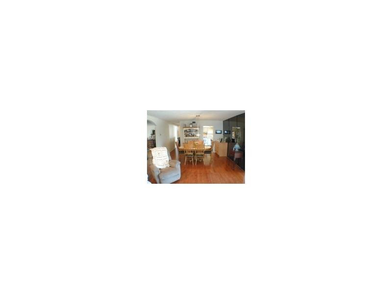 225 Northeast 25th Street Boca Raton, FL 33431 - Photo 6 of 18 Living Room