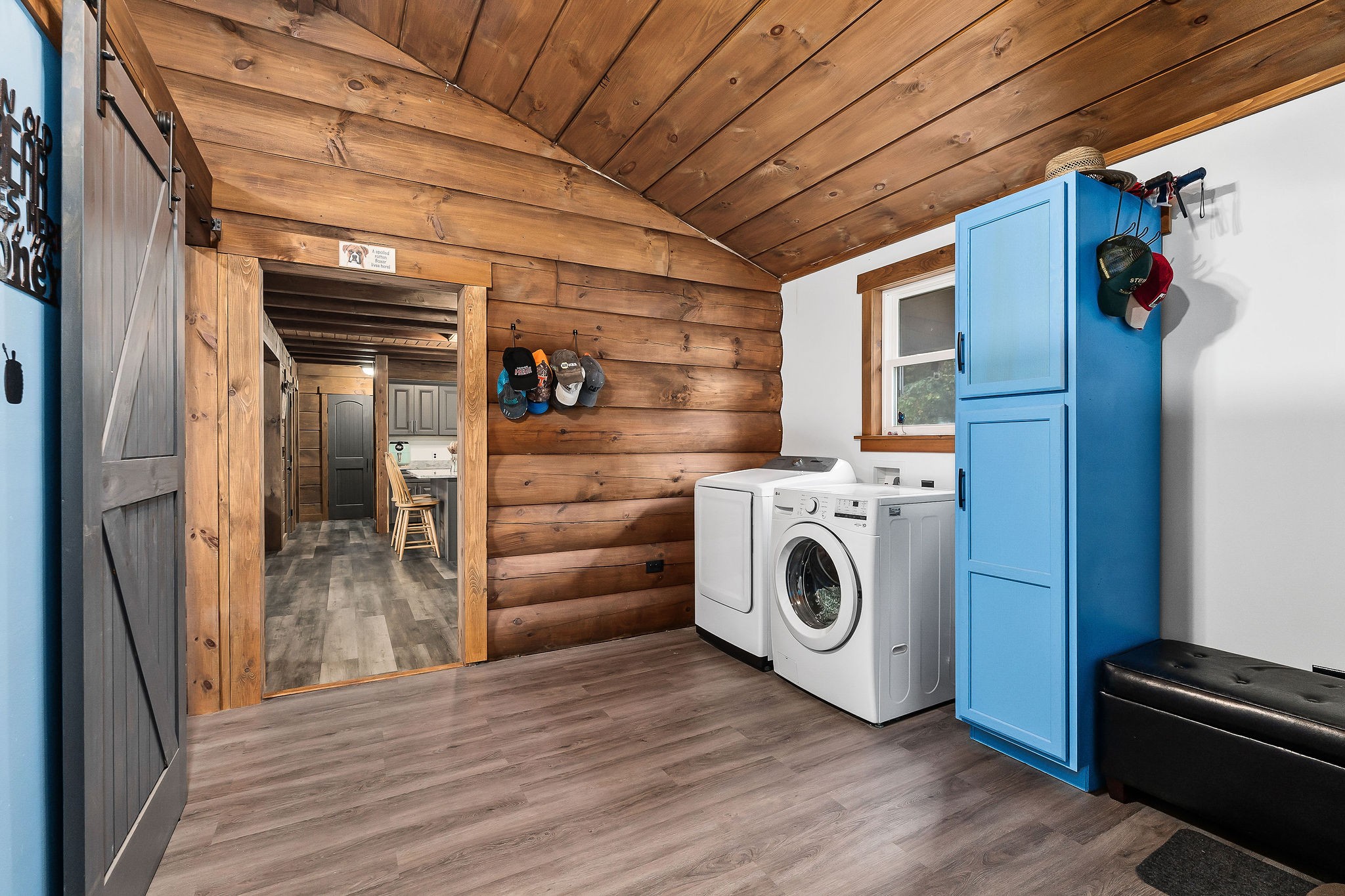 6995 Ashburn Road Baxter, TN 38544 - Photo 36 of 61 Side addition, laundry room breeze way. 2 small rooms on the left, office space or additional storage.