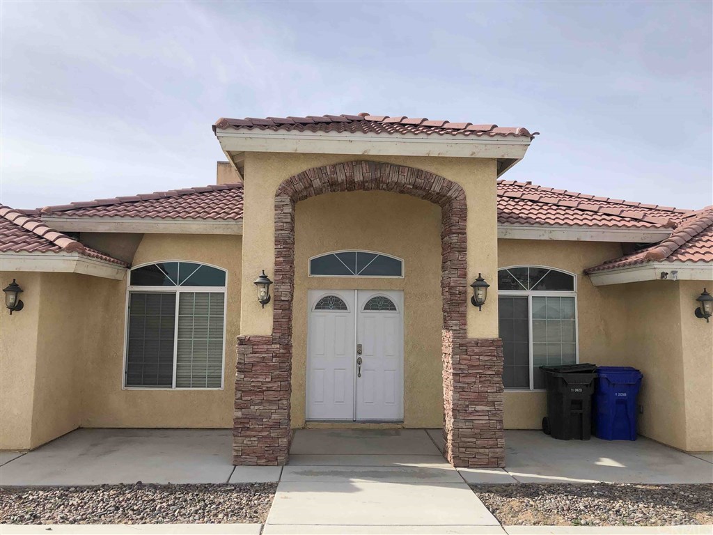 22589 Waalew Road Apple Valley, CA 92307 - Photo 1 of 1