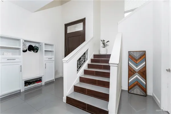 a view of entryway and hall