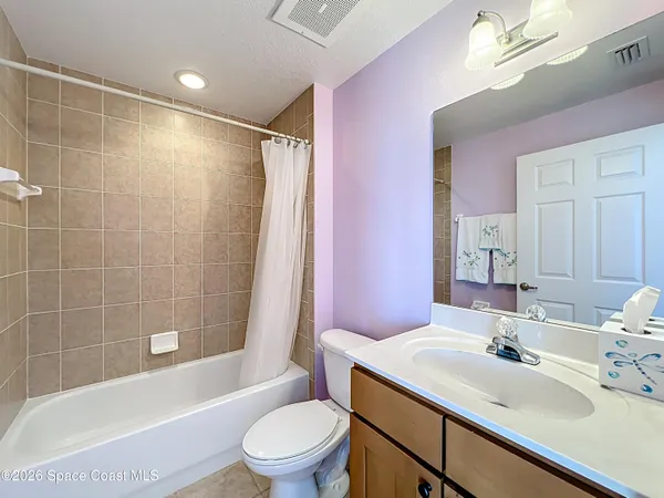 $3,650 | 110 Warsteiner Way, Unit 301, Melbourne Beach, FL 32951