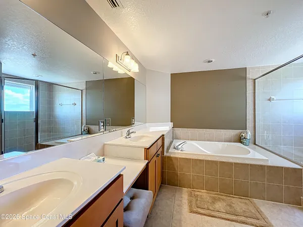 $3,650 | 110 Warsteiner Way, Unit 301, Melbourne Beach, FL 32951