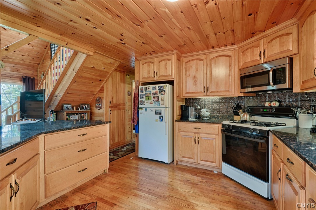 182 Lost Village Road Oswegatchie, NY 13669 - Photo 15 of 32