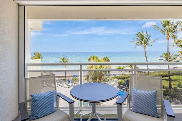 $375,000 | 500 Southeast 21st Avenue, Unit 403, Deerfield Beach, FL 33441