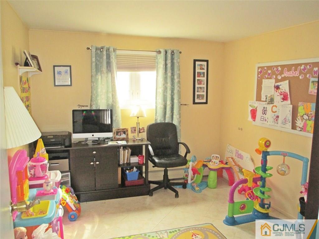 1328 Seneca Road North Brunswick, NJ 08902 - Photo 14 of 19 Gallery Image 14