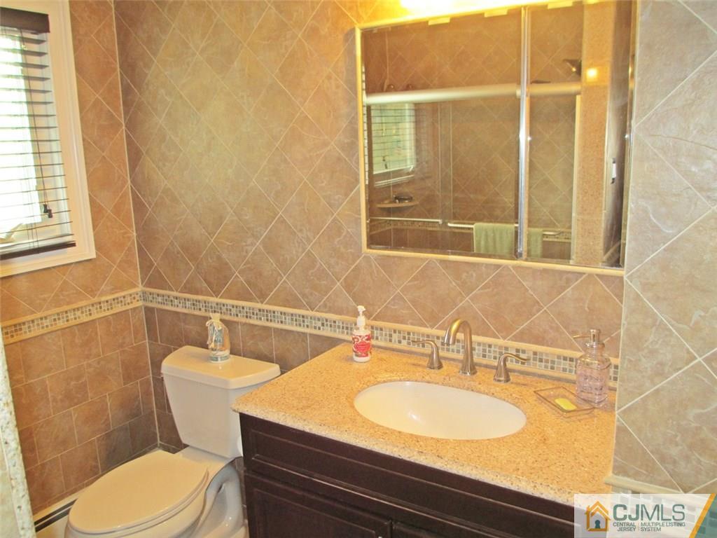 1328 Seneca Road North Brunswick, NJ 08902 - Photo 10 of 19 Gallery Image 10