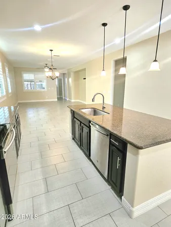 $585,000 | 140 East Bernie Lane, Gilbert, AZ 85295