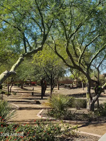 $585,000 | 140 East Bernie Lane, Gilbert, AZ 85295