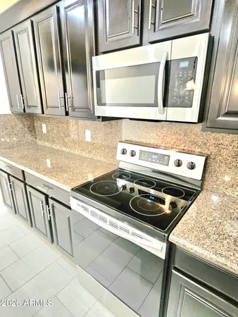 $585,000 | 140 East Bernie Lane, Gilbert, AZ 85295