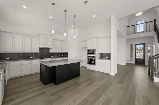 $571,036 | 974 Reeves Drive, DeSoto, TX 75154