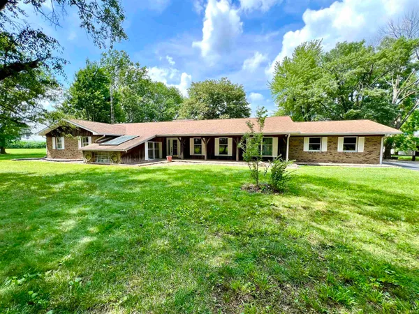 $459,000 | 2510 West 800th Street South, Fort Branch, IN 47648