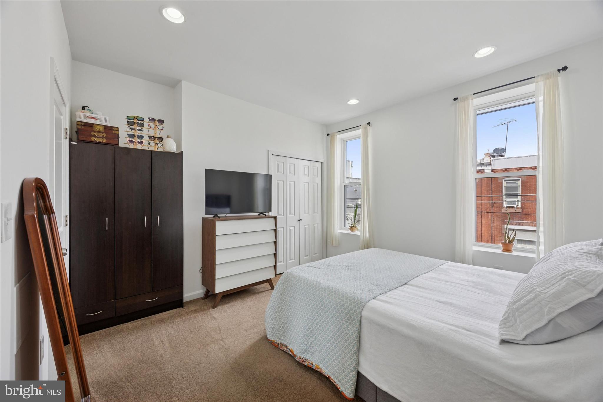 1836 Mifflin Street Philadelphia, PA 19145 - Photo 10 of 19