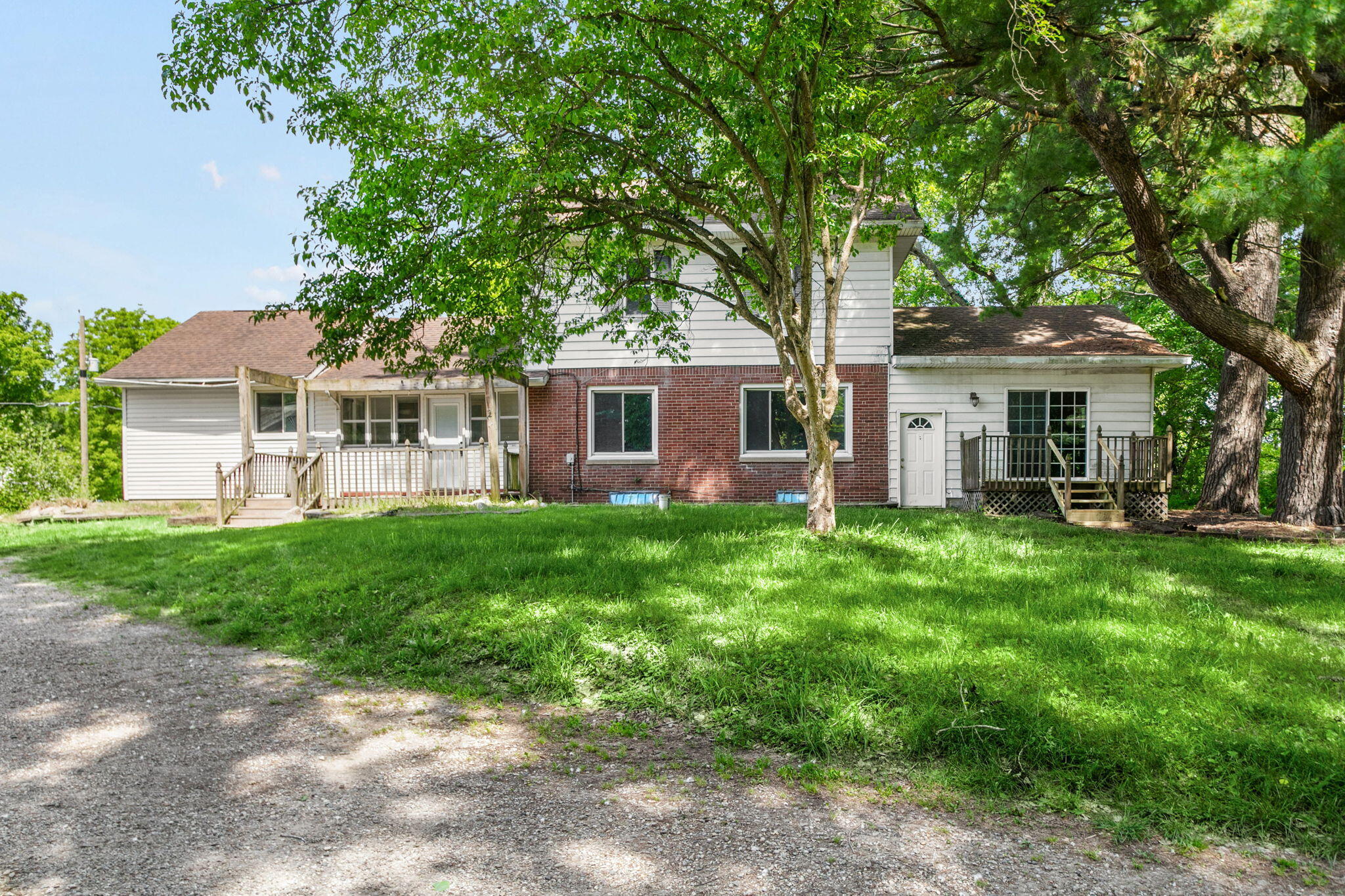 15684 Madron Lake Road Buchanan, MI 49107 - Photo 1 of 40 1-web-or-mls-001