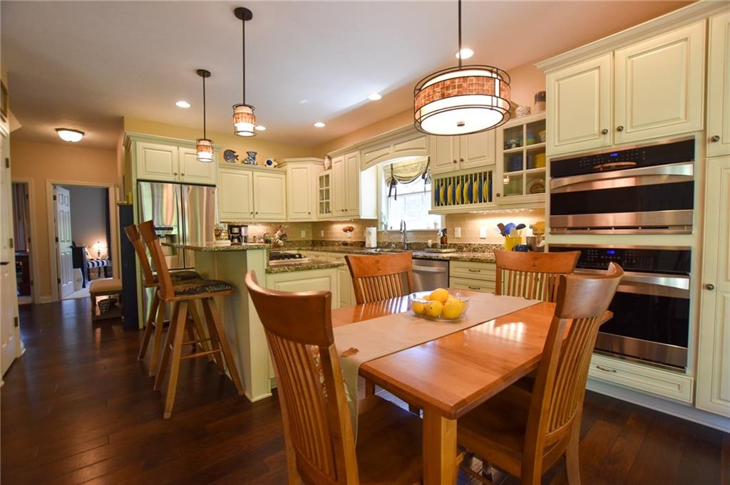 124 Pinehurst Road Butler, PA 16001 - Photo 8 of 21