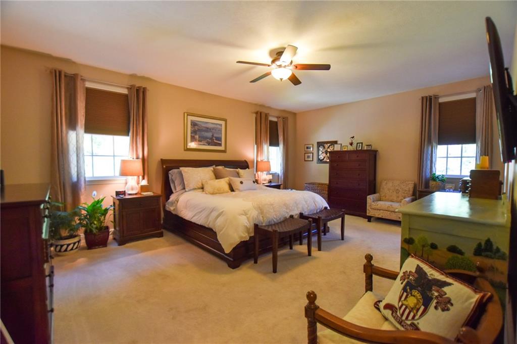124 Pinehurst Road Butler, PA 16001 - Photo 9 of 21