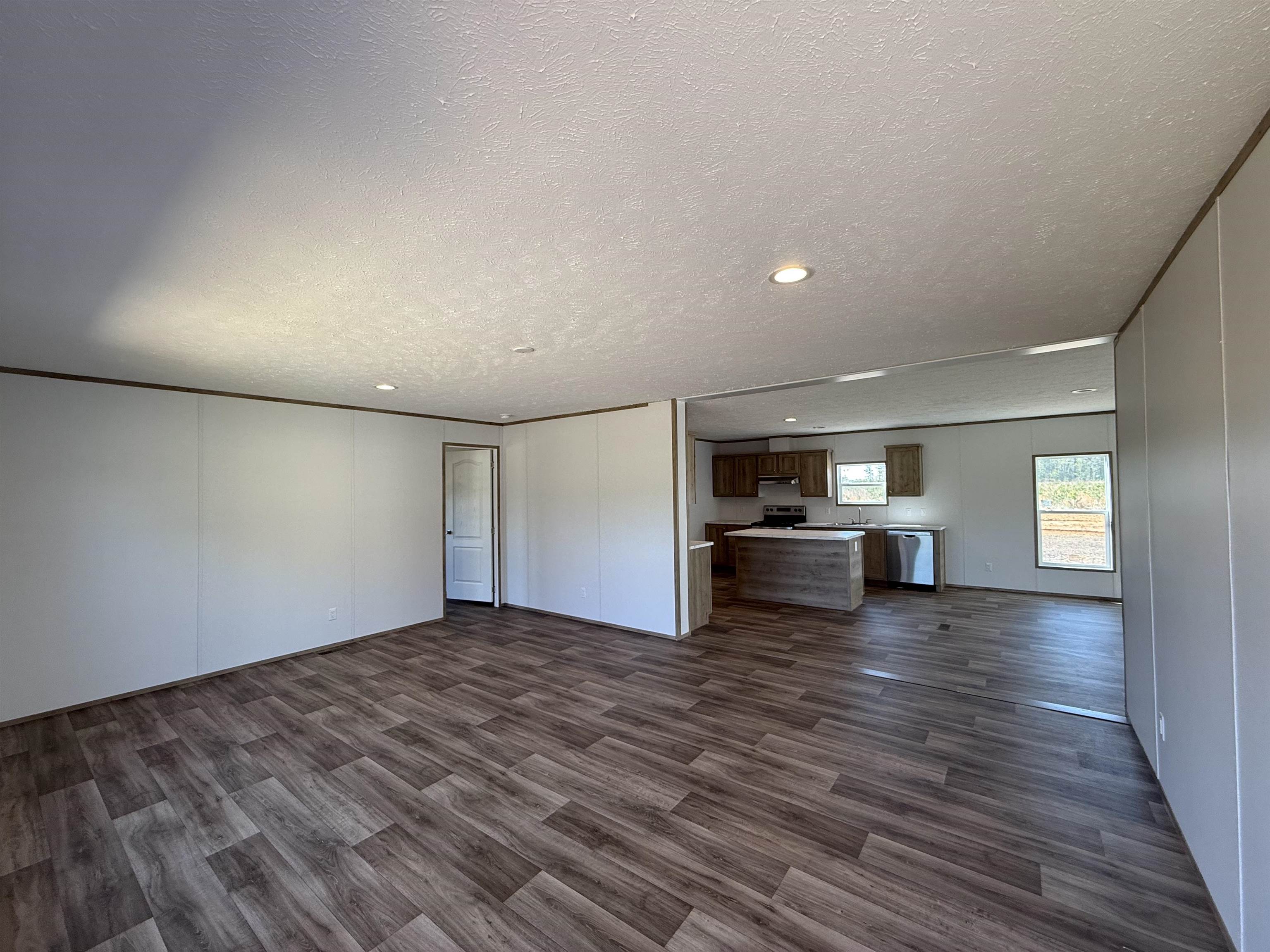 1507 Patty Road Cades, SC 29518 - Photo 3 of 31