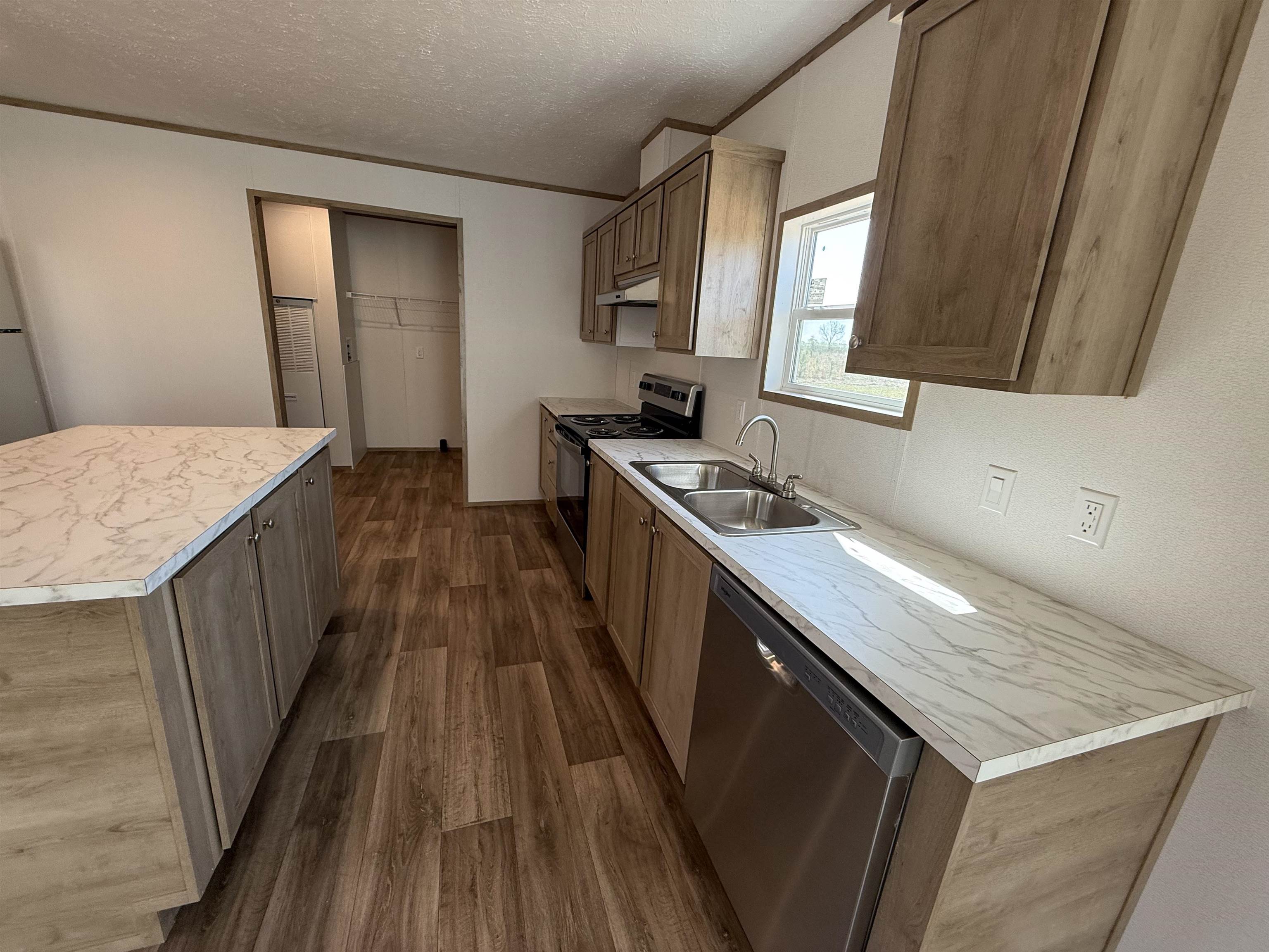 1507 Patty Road Cades, SC 29518 - Photo 10 of 31