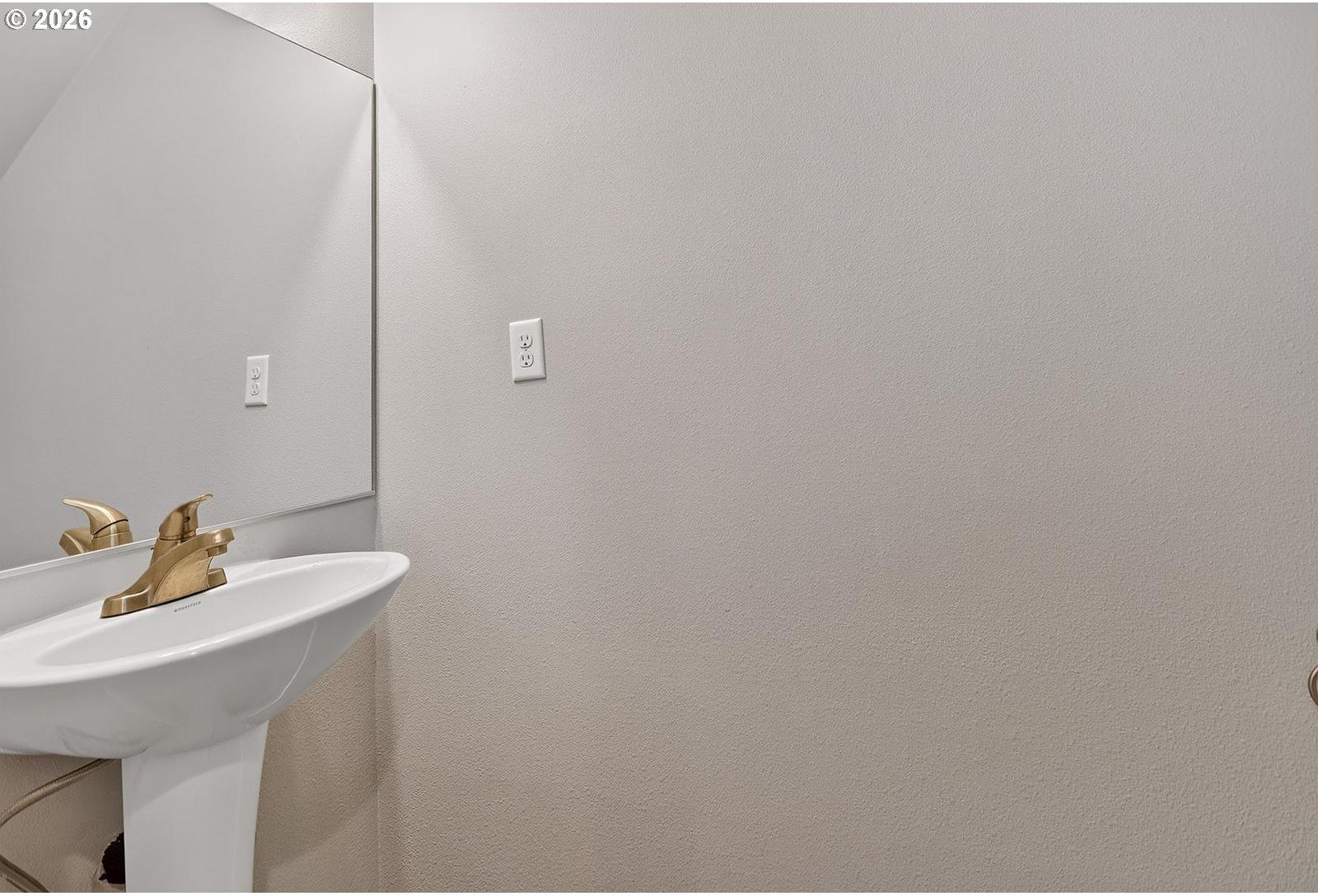 1262 Windsong Drive Cascade Locks, OR 97014 - Photo 12 of 34 Gallery Image 12