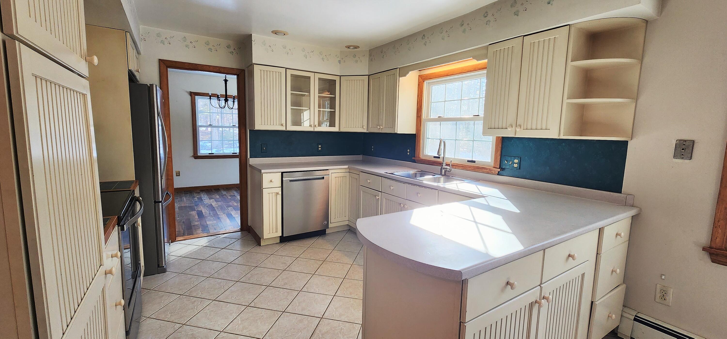 38 Monroe Road Hampden, ME 04444 - Photo 14 of 44 20240222_142942 (2)