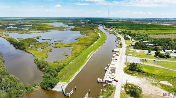 $68,000 | 3317 Bayou Dularge Road, Theriot, LA 70397