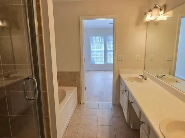 $2,350 | 2378 Fairlie Drive, Duluth, GA 30096