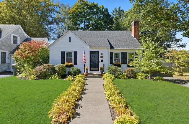 $293,000 | 190 Whittum Avenue, Springfield, MA 01118