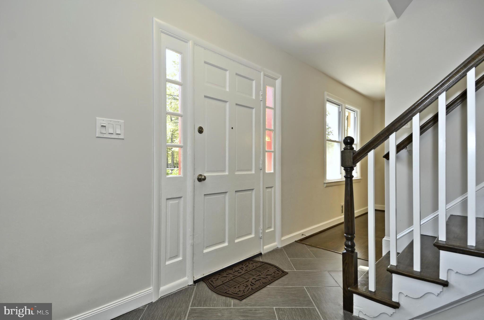8508 Good Luck Road Lanham, MD 20706 - Photo 2 of 30 Foyer