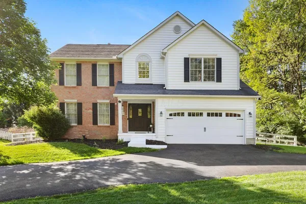$488,900 | 597 Washington Street, Canal Winchester, OH 43110