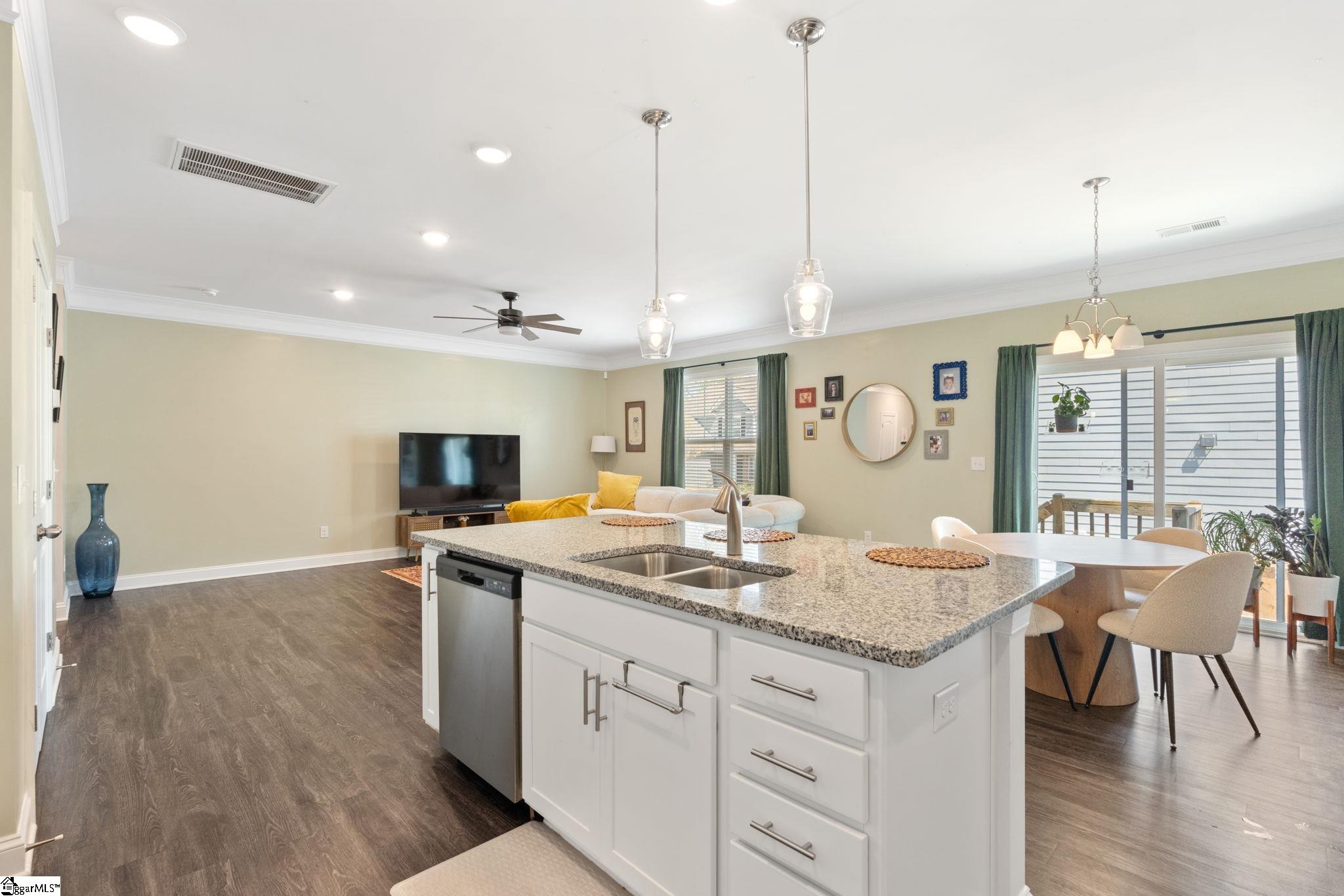 35 Arnold Mill Road Simpsonville, SC 29680 - Photo 14 of 36