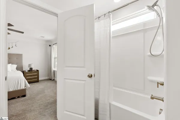 $350,000 | 35 Arnold Mill Road, Simpsonville, SC 29680