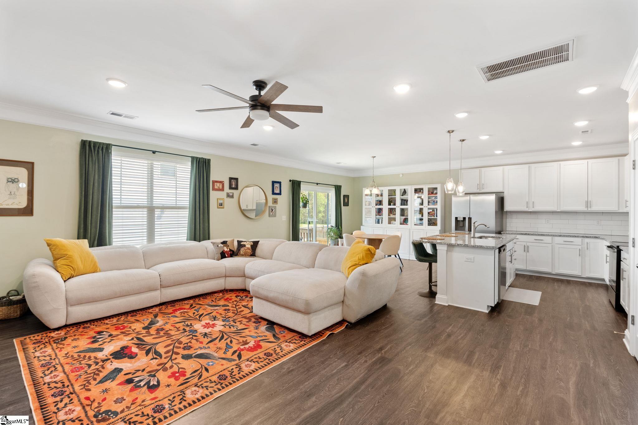 35 Arnold Mill Road Simpsonville, SC 29680 - Photo 7 of 36