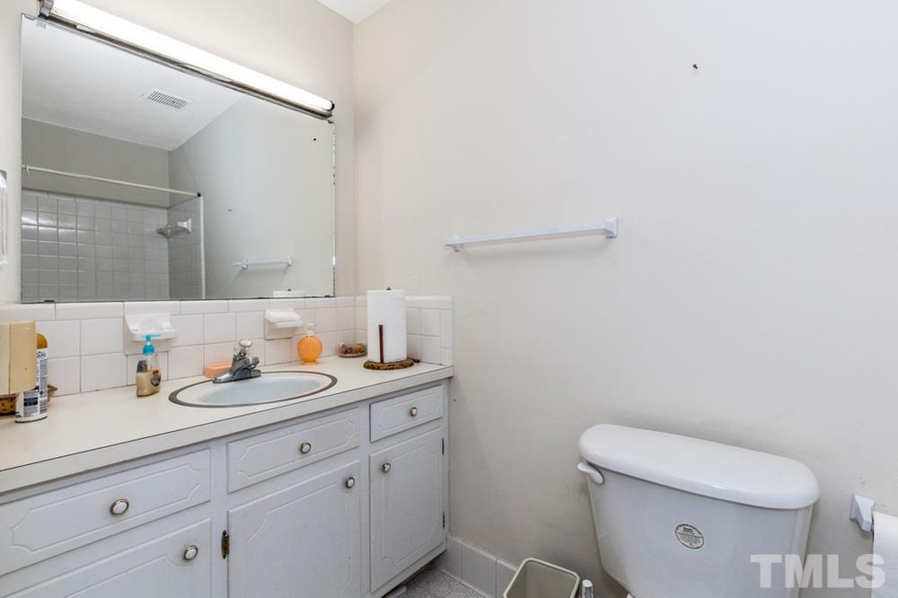 4820 Reigal Wood Road Durham, NC 27712 - Photo 11 of 20 Gallery Image 11