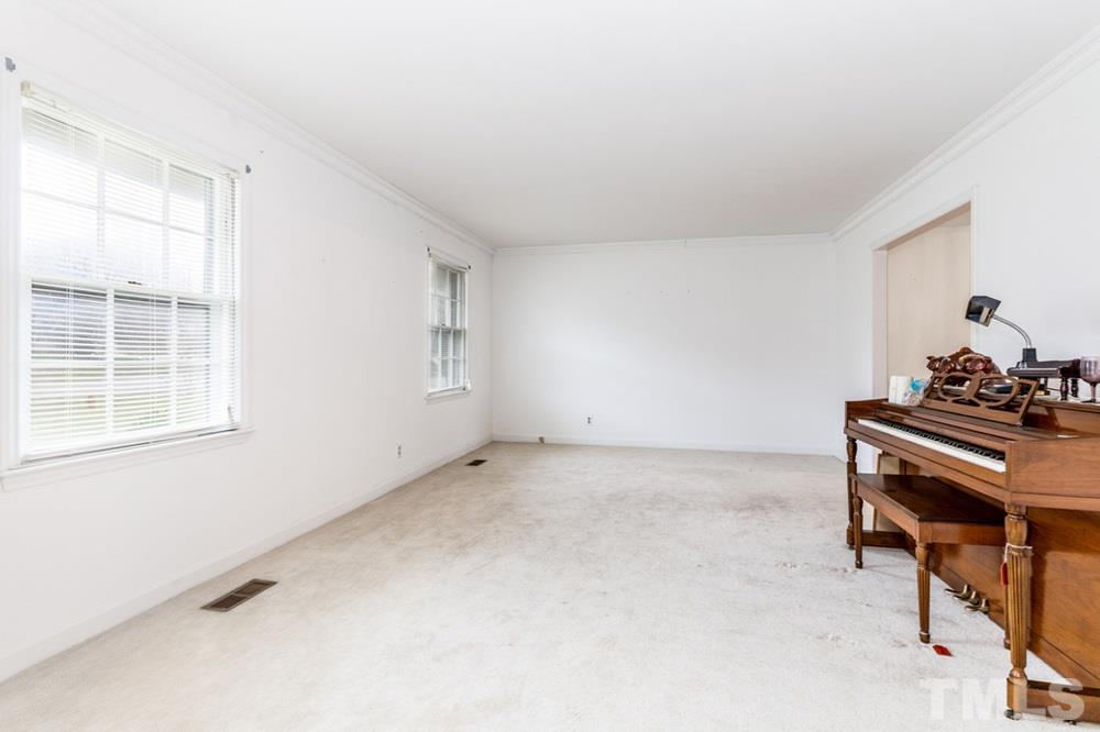4820 Reigal Wood Road Durham, NC 27712 - Photo 5 of 20 Gallery Image 5