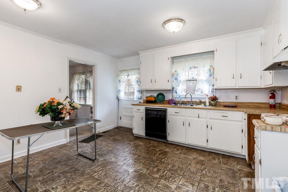 4820 Reigal Wood Road Durham, NC 27712 - Photo 7 of 20 Gallery Image 7