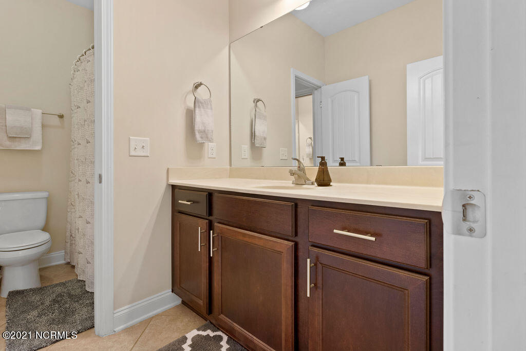 212 Whitecap Lake Road Jacksonville, NC 28540 - Photo 28 of 39 IMG_3253