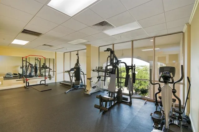 $370,000 | 215 West College Avenue, Unit 905, Tallahassee, FL 32301