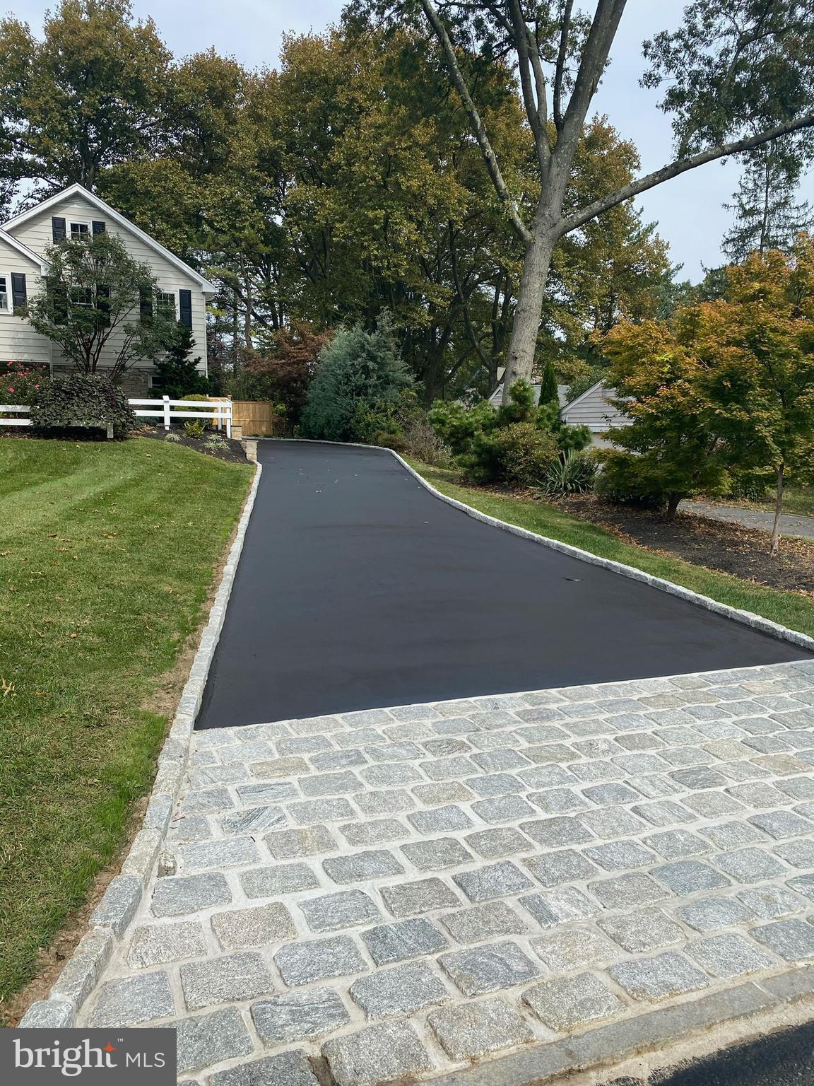 430 Clairemont Road Villanova, PA 19085 - Photo 2 of 35 Driveway