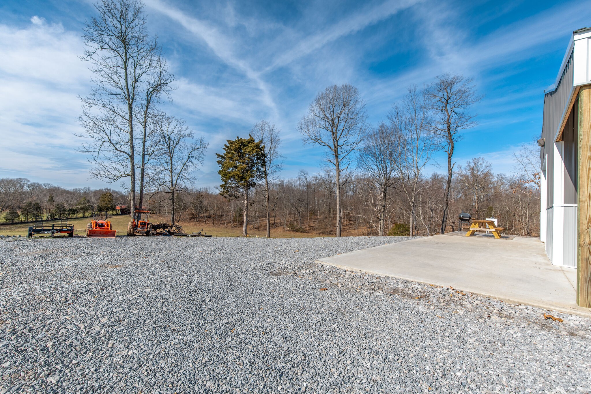 3188 Battle Creek Road Springfield, TN 37172 - Photo 33 of 49 a view of a road with a building