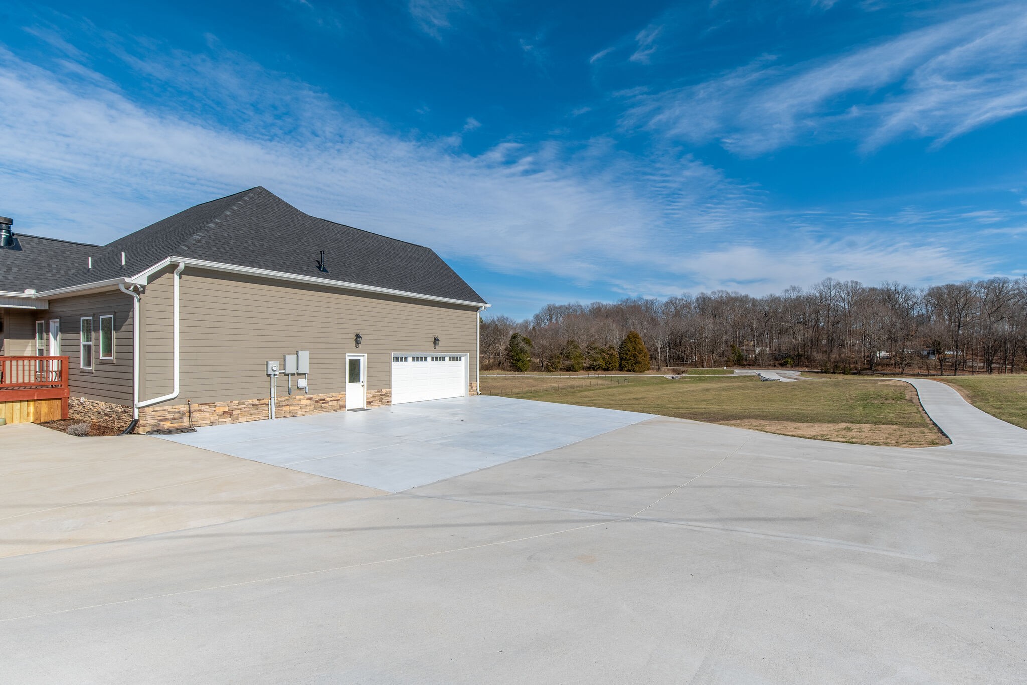3188 Battle Creek Road Springfield, TN 37172 - Photo 4 of 49 a view of a house with entertaining space