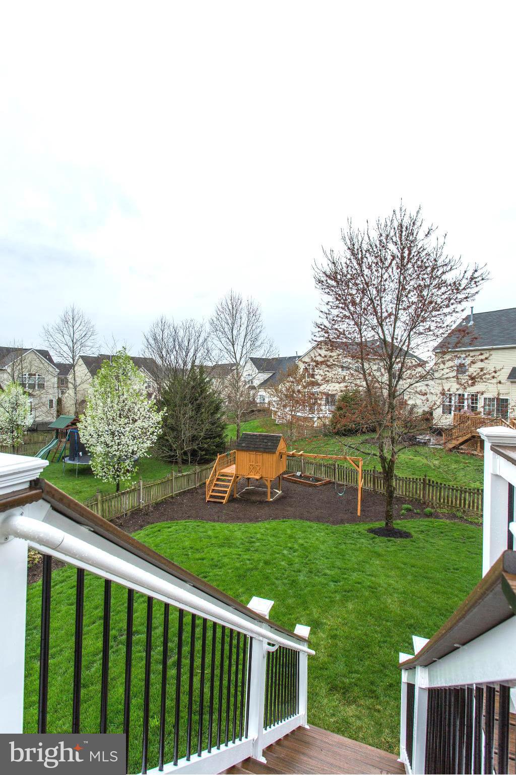 18237 Mill Spring Court Leesburg, VA 20176 - Photo 29 of 30 Backyard