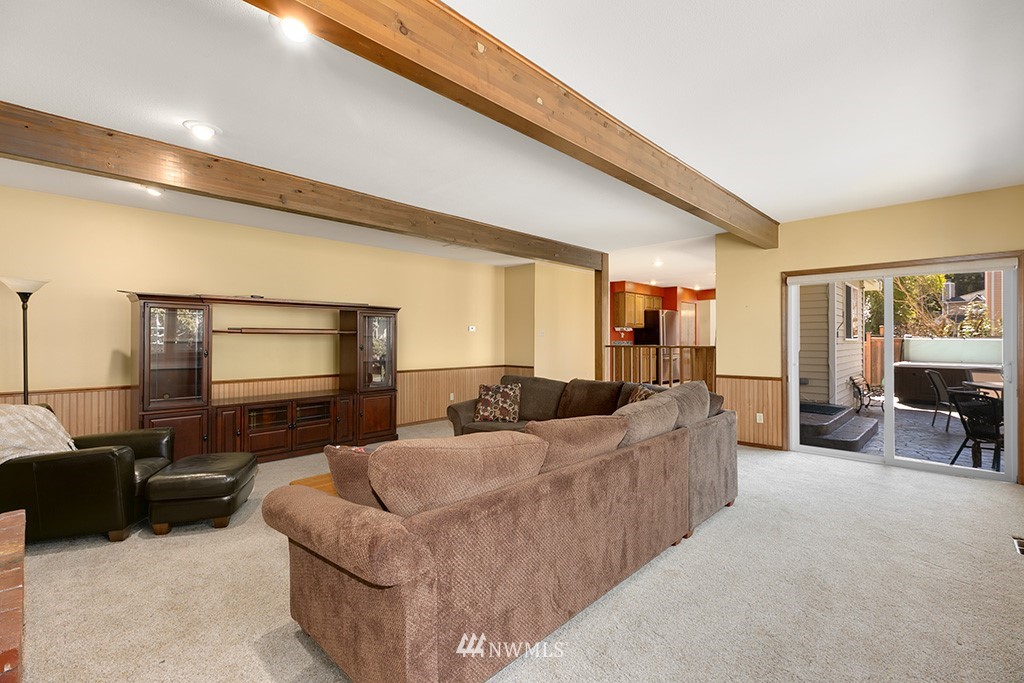 18237 154th Place Southeast Renton, WA 98058 - Photo 11 of 25 Gallery Image 11