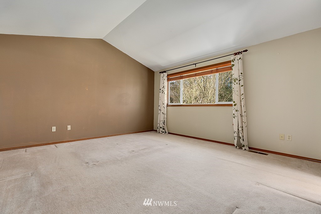 18237 154th Place Southeast Renton, WA 98058 - Photo 13 of 25 Gallery Image 13