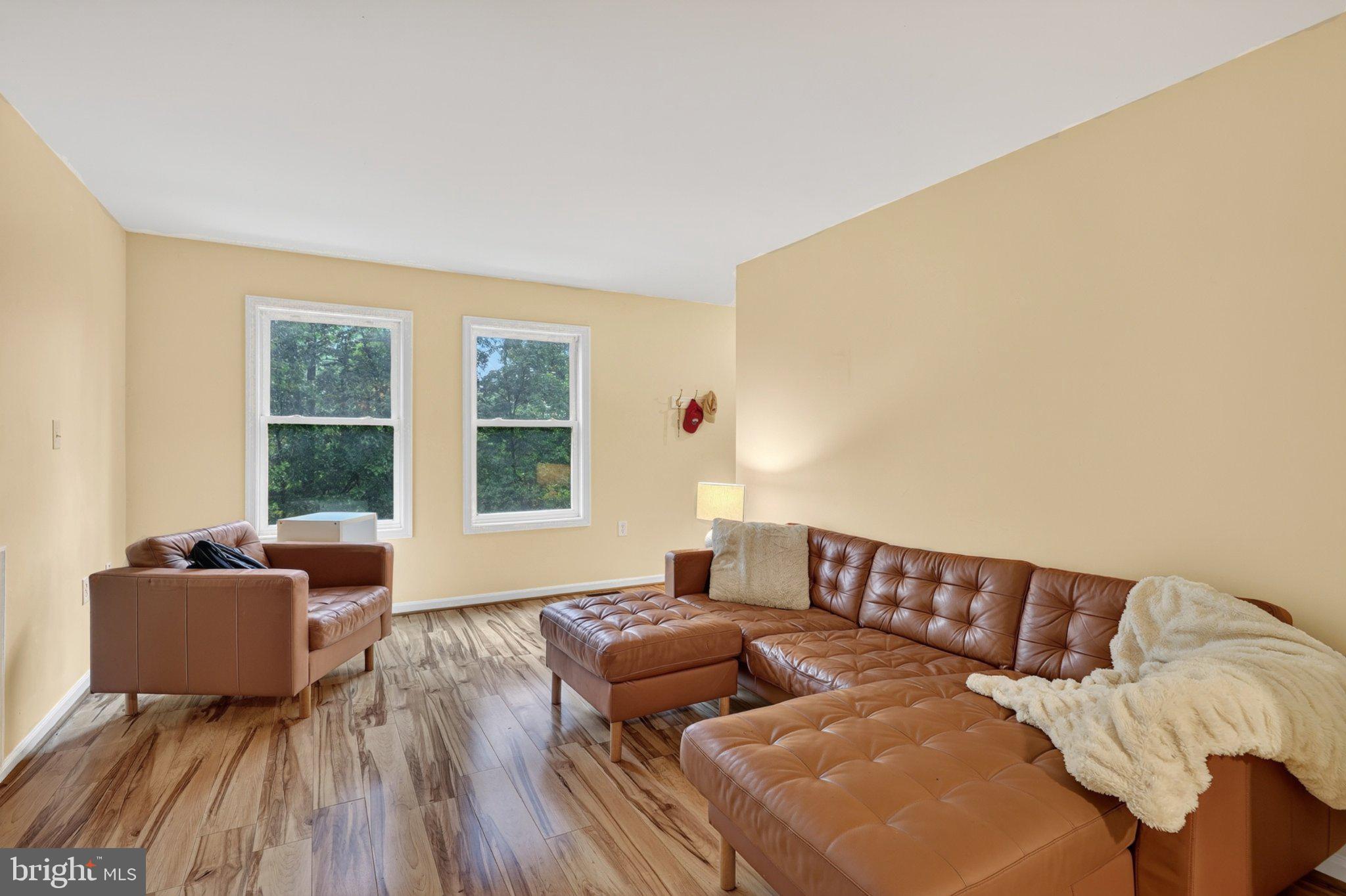 490 Split Rail Road Front Royal, VA 22630 - Photo 4 of 21 Gallery Image 4
