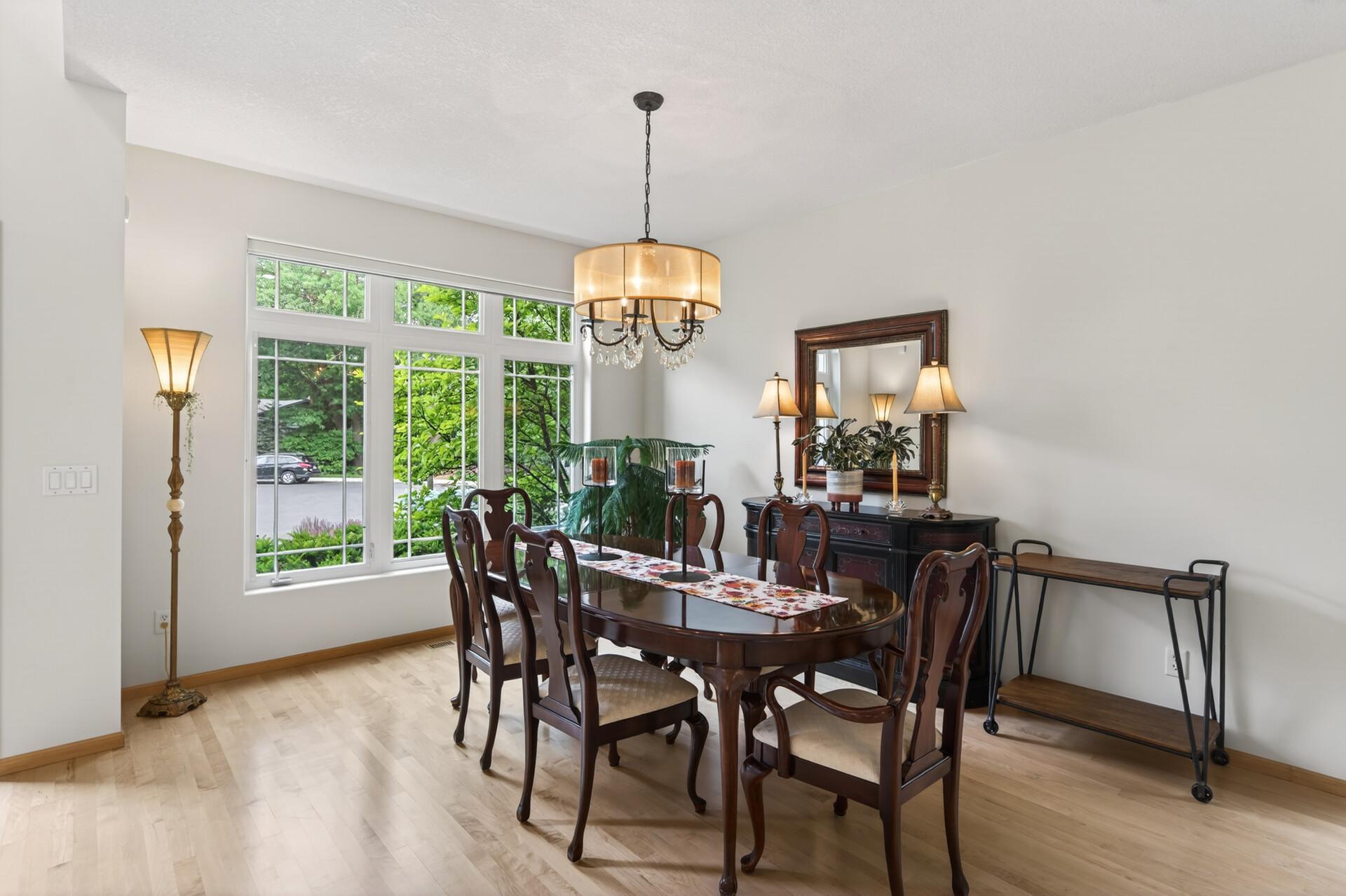 381 Del Rio Drive Chanhassen, MN 55317 - Photo 16 of 97