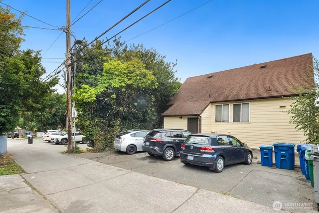 a car parked in front of a house