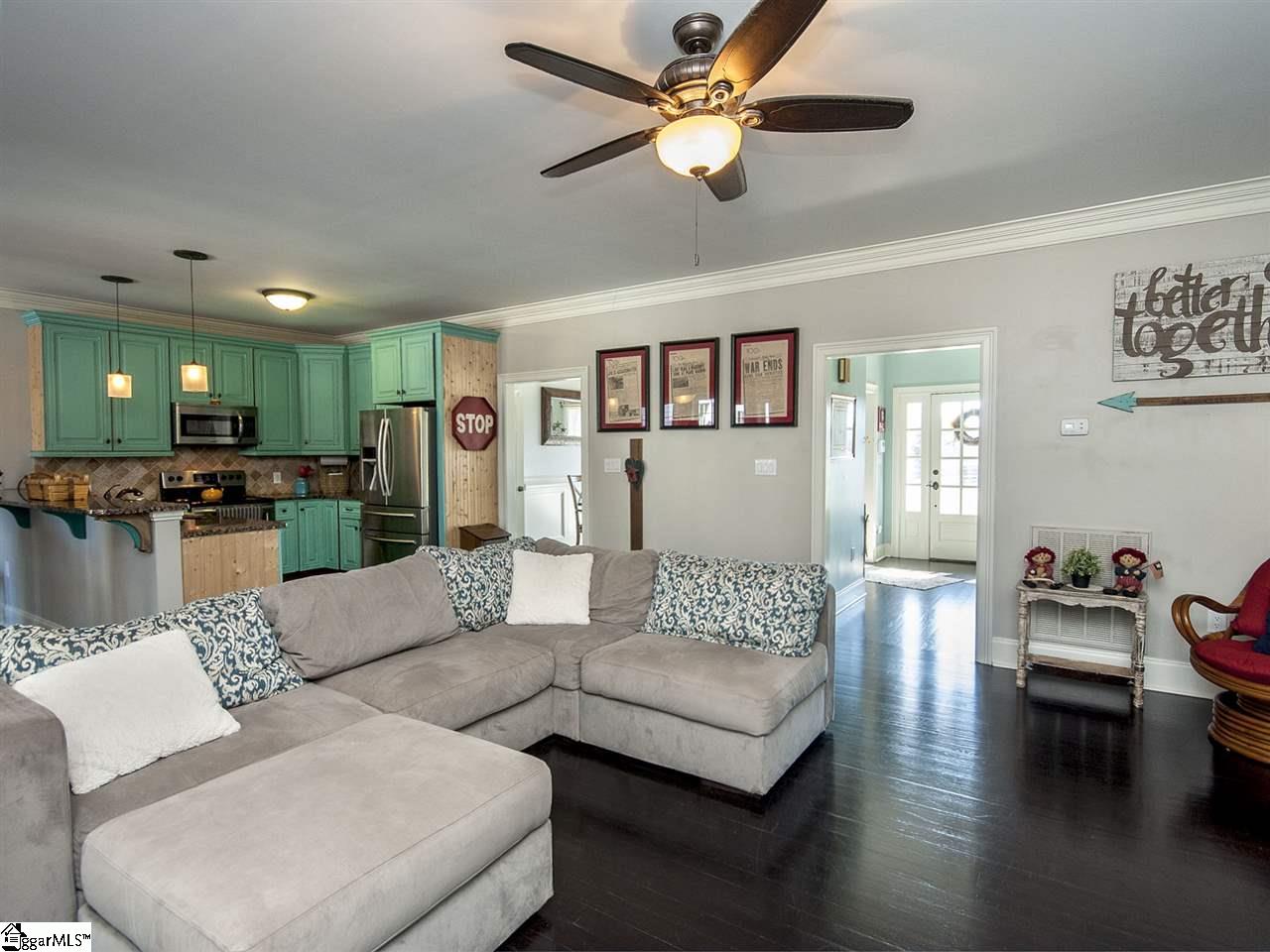 241 Bruce Farm Road Simpsonville, SC 29681 - Photo 13 of 30 Gallery Image 13