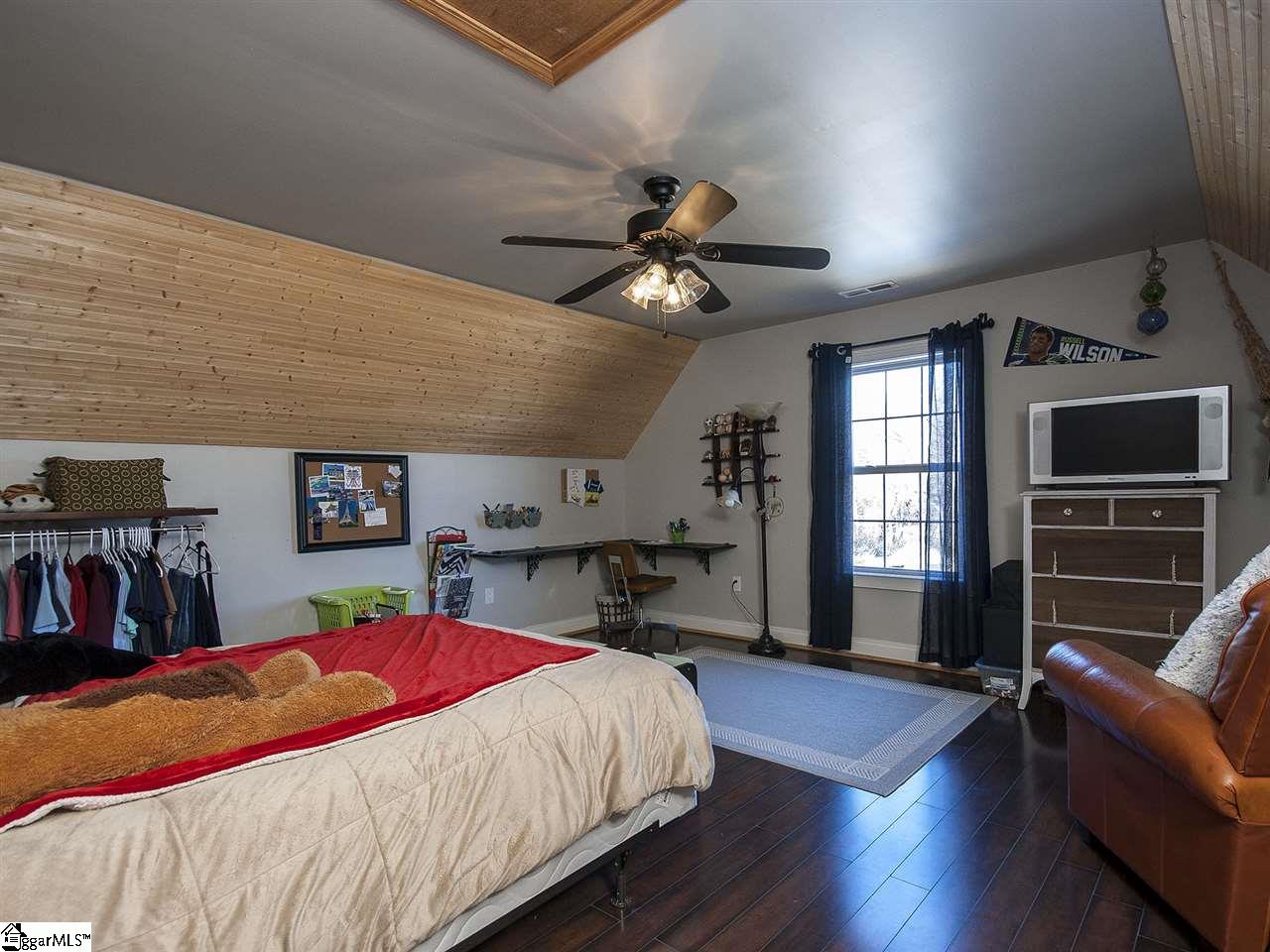241 Bruce Farm Road Simpsonville, SC 29681 - Photo 24 of 30 Gallery Image 24