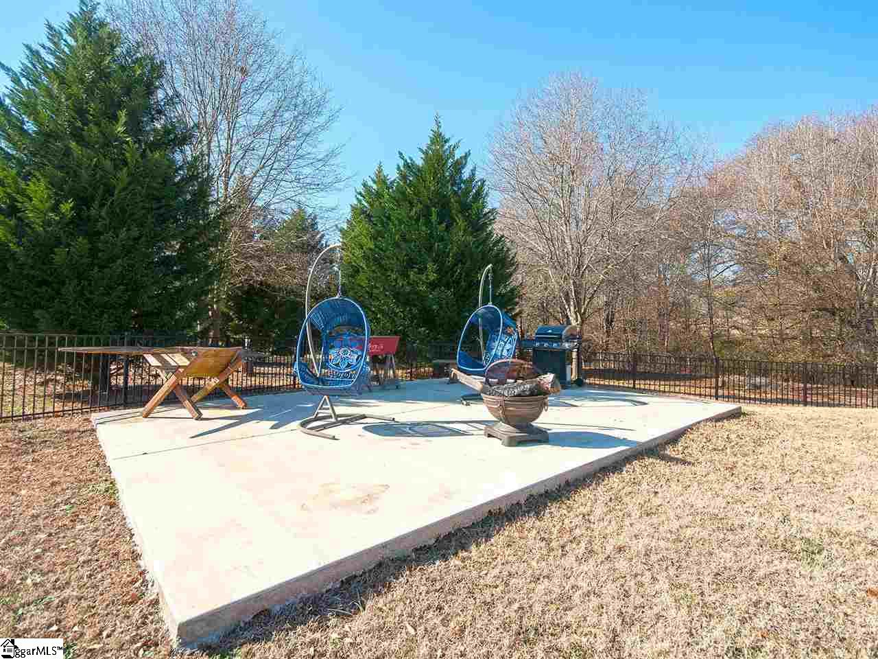241 Bruce Farm Road Simpsonville, SC 29681 - Photo 25 of 30 Gallery Image 25
