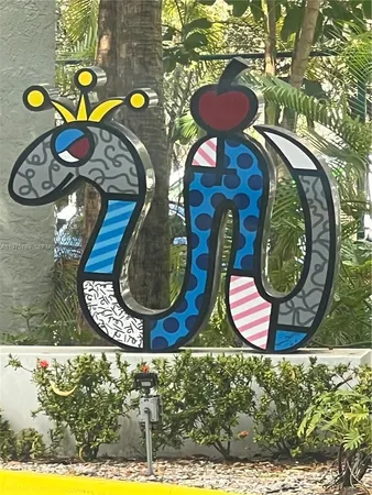 $318,000 | 850 North Miami Avenue, Unit W1808, Miami, FL 33136